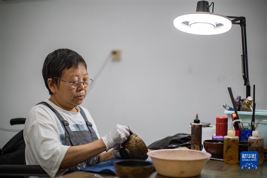 尊龙手机下载